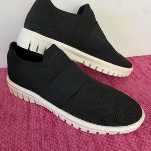 Blondo Florence Waterproof Sneakers Black Size 7.5